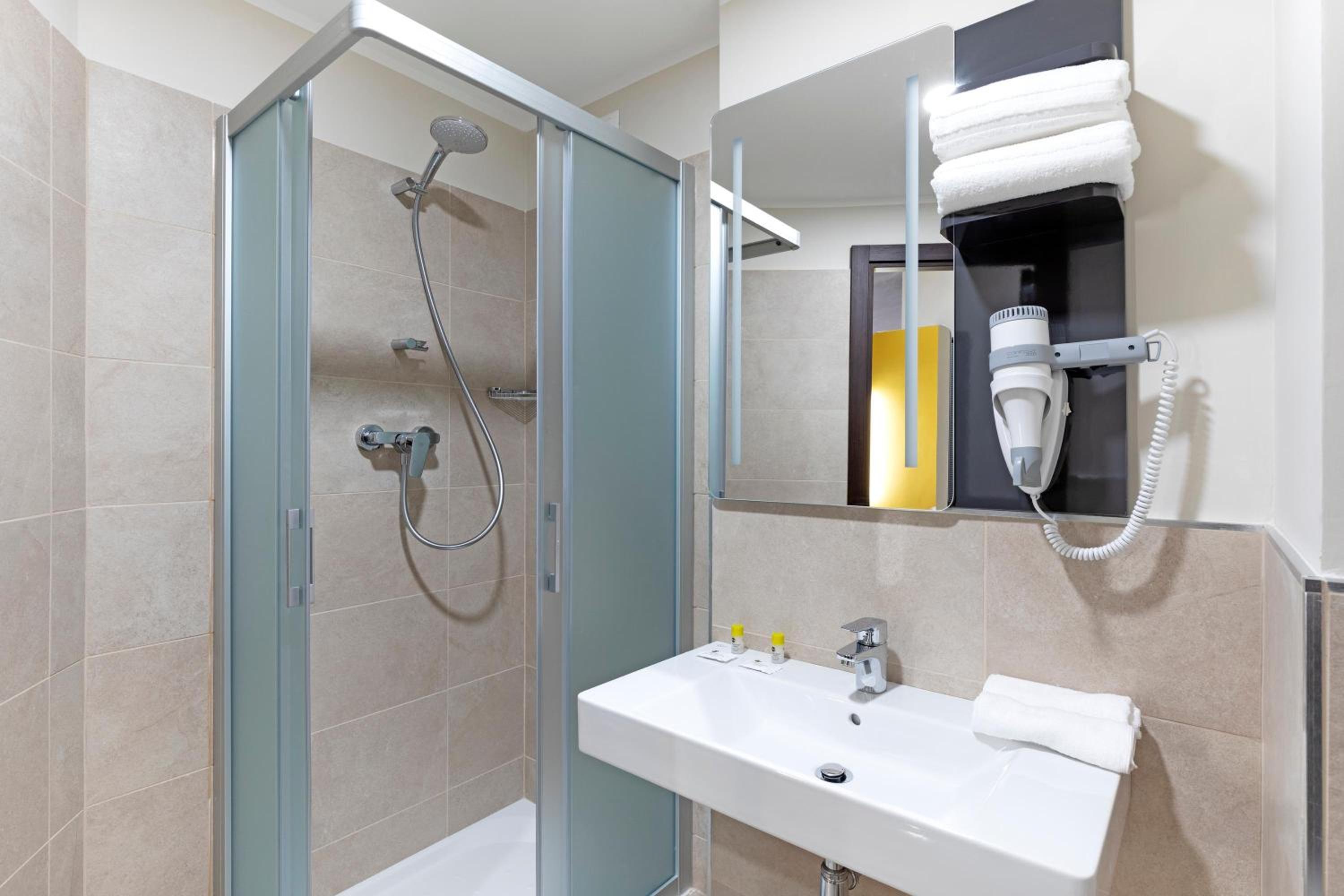 hampton by hilton istanbul zeytinburnu