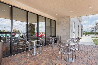 home2 suites by hilton dallas grand prairie