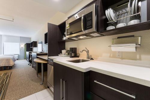 home2 suites by hilton dallas grand prairie