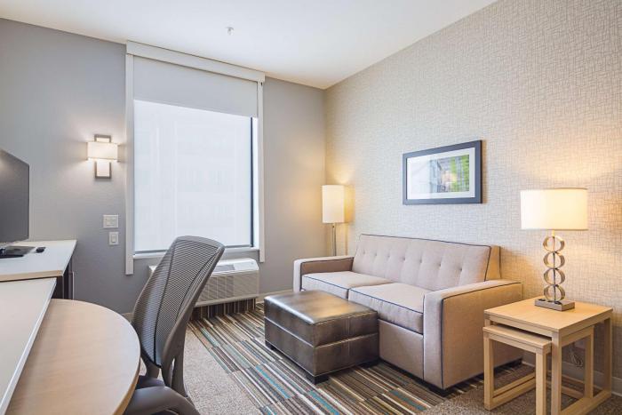 home2 suites by hilton dallas grand prairie