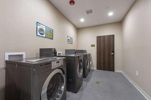 home2 suites by hilton dallas grand prairie