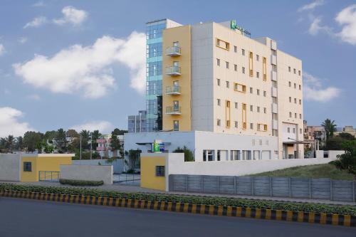 holiday inn express nashik indira nagar an ihg hotel