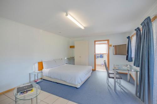 queechy motel