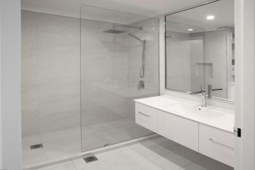 view pacific holiday apartments