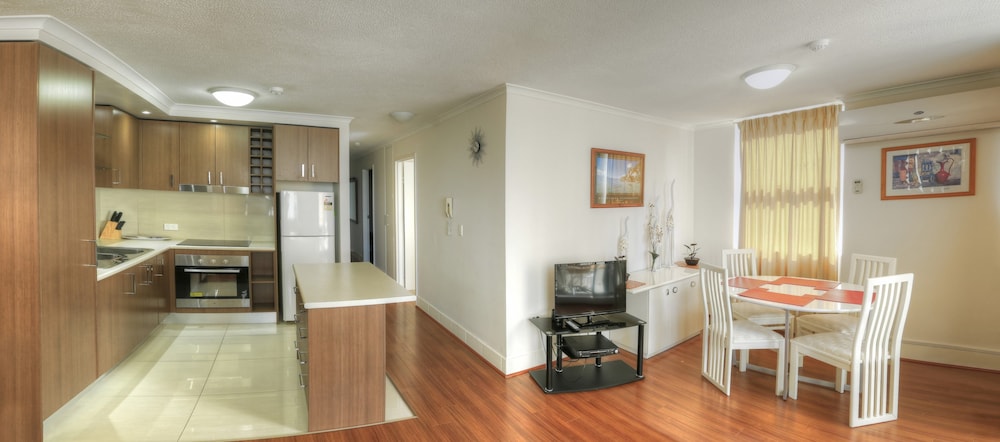 view pacific holiday apartments