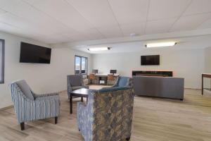 econo lodge williston