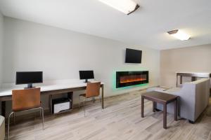 econo lodge williston