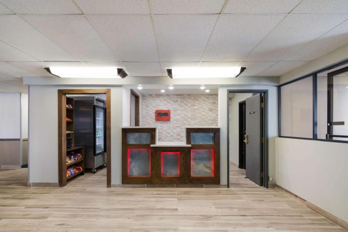 econo lodge williston