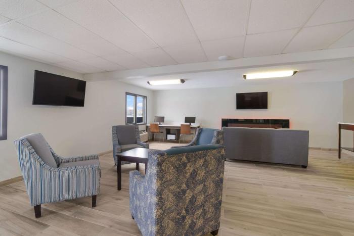 econo lodge williston