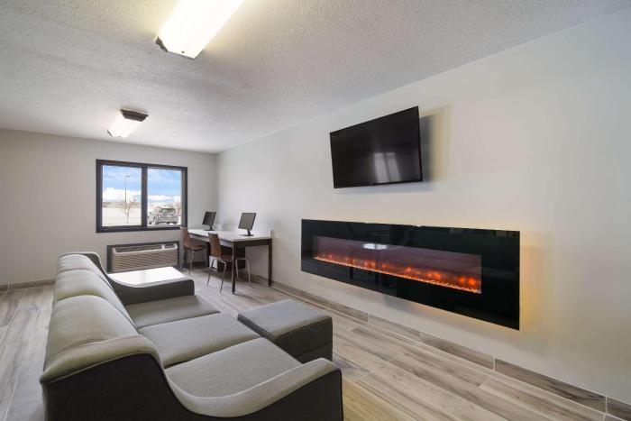 econo lodge williston