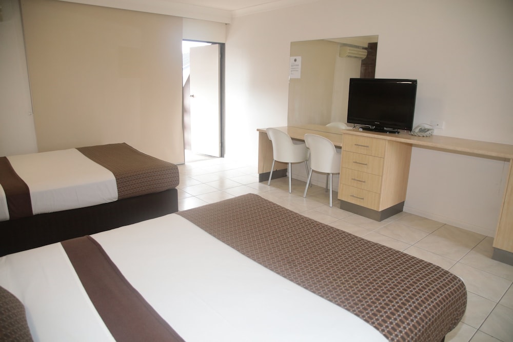 cannonvale reef gateway hotel