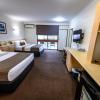 cannonvale reef gateway hotel
