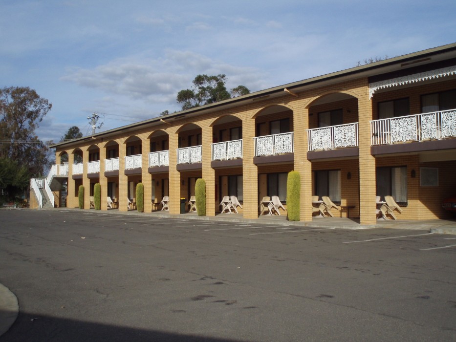 lakeview motel