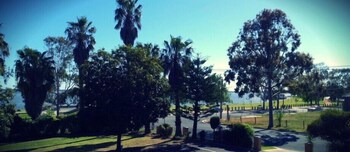 lakeview motel