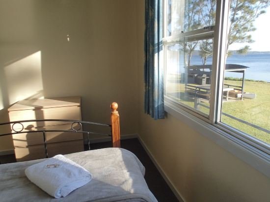 dungowan waterfront accommodation