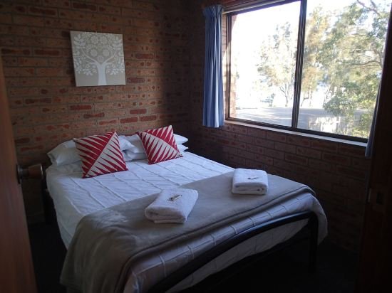 dungowan waterfront accommodation