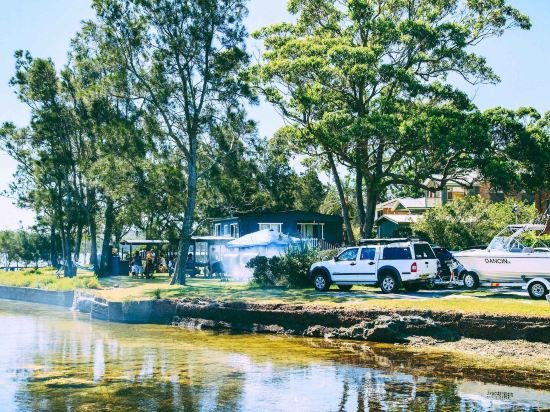 Dungowan Waterfront Accommodation,Jervis Bay>>Erowal Bay,3 star