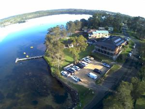 dungowan waterfront accommodation