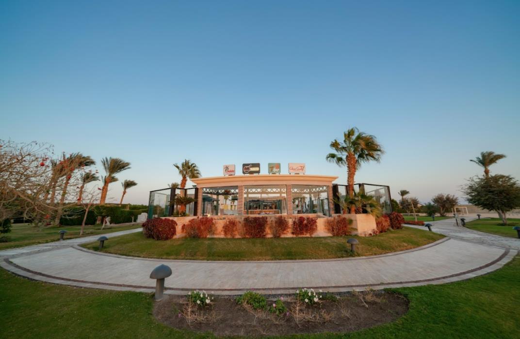 movenpick resort soma bay