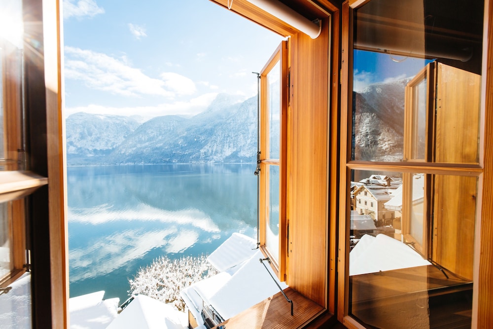 hallstatt hideaway adults only