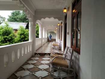 ziro valley resort