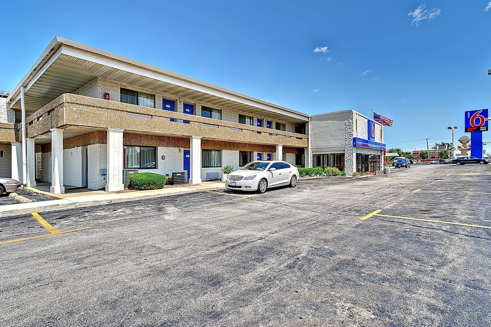 motel 6 villa park il chicago west