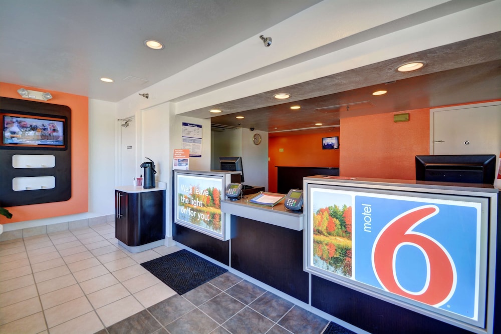 motel 6 windsor locks ct hartford