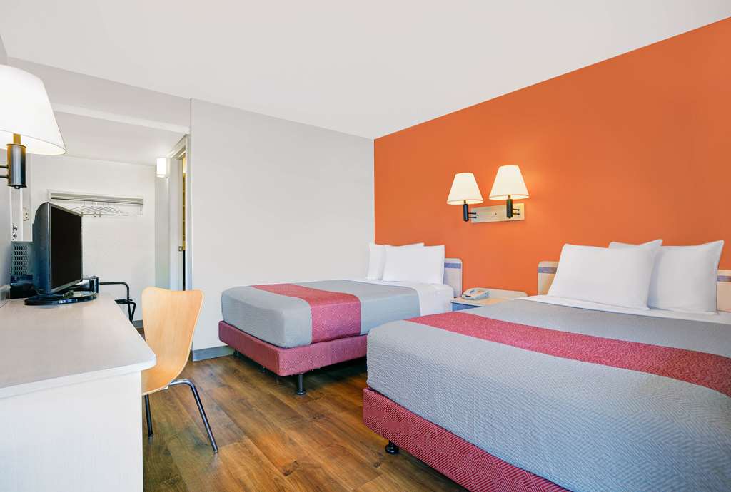 motel 6 troutdale or portland east