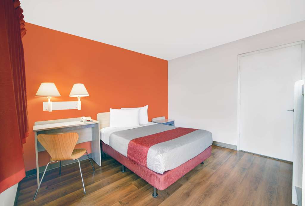 motel 6 troutdale or portland east