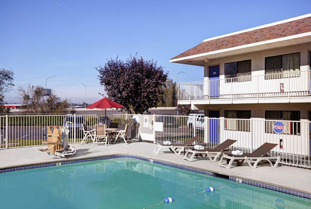 motel 6 troutdale or portland east
