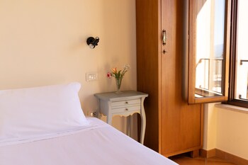 hotel monastero santandrea