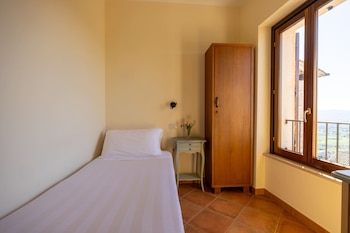 hotel monastero santandrea
