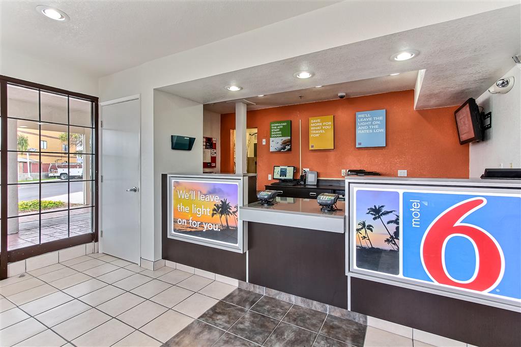 motel 6 salinas ca north monterey area