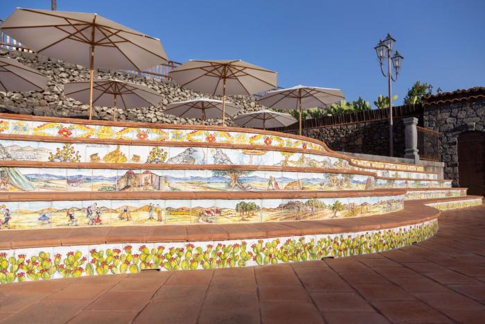 etna quota mille boutique hotel typical sicilian food and wine