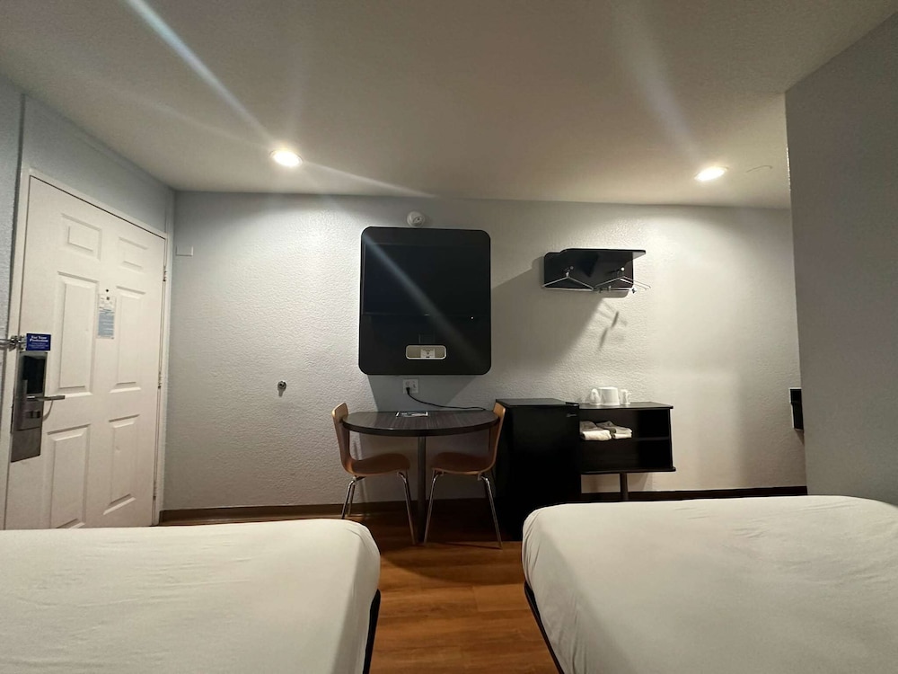 motel 6 ventura ca beach