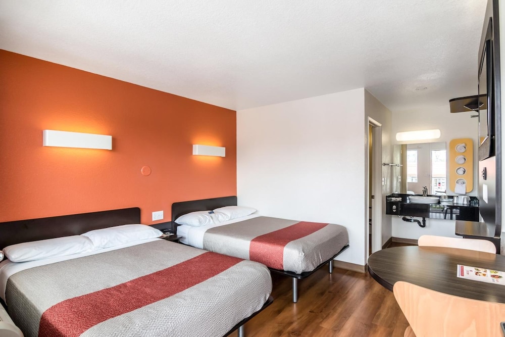 motel 6 ventura ca beach