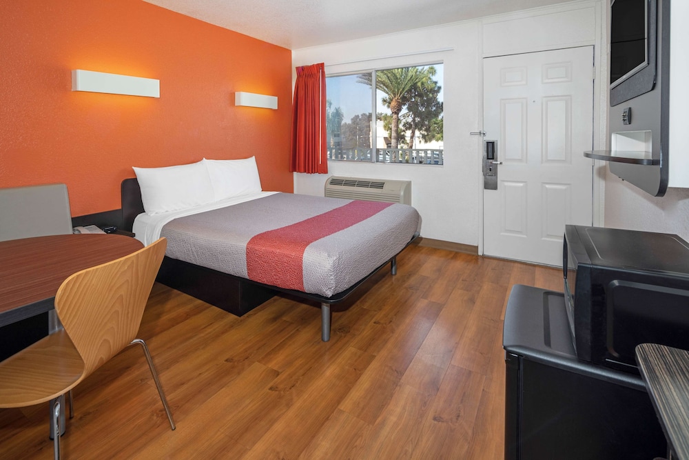 motel 6 ventura ca beach