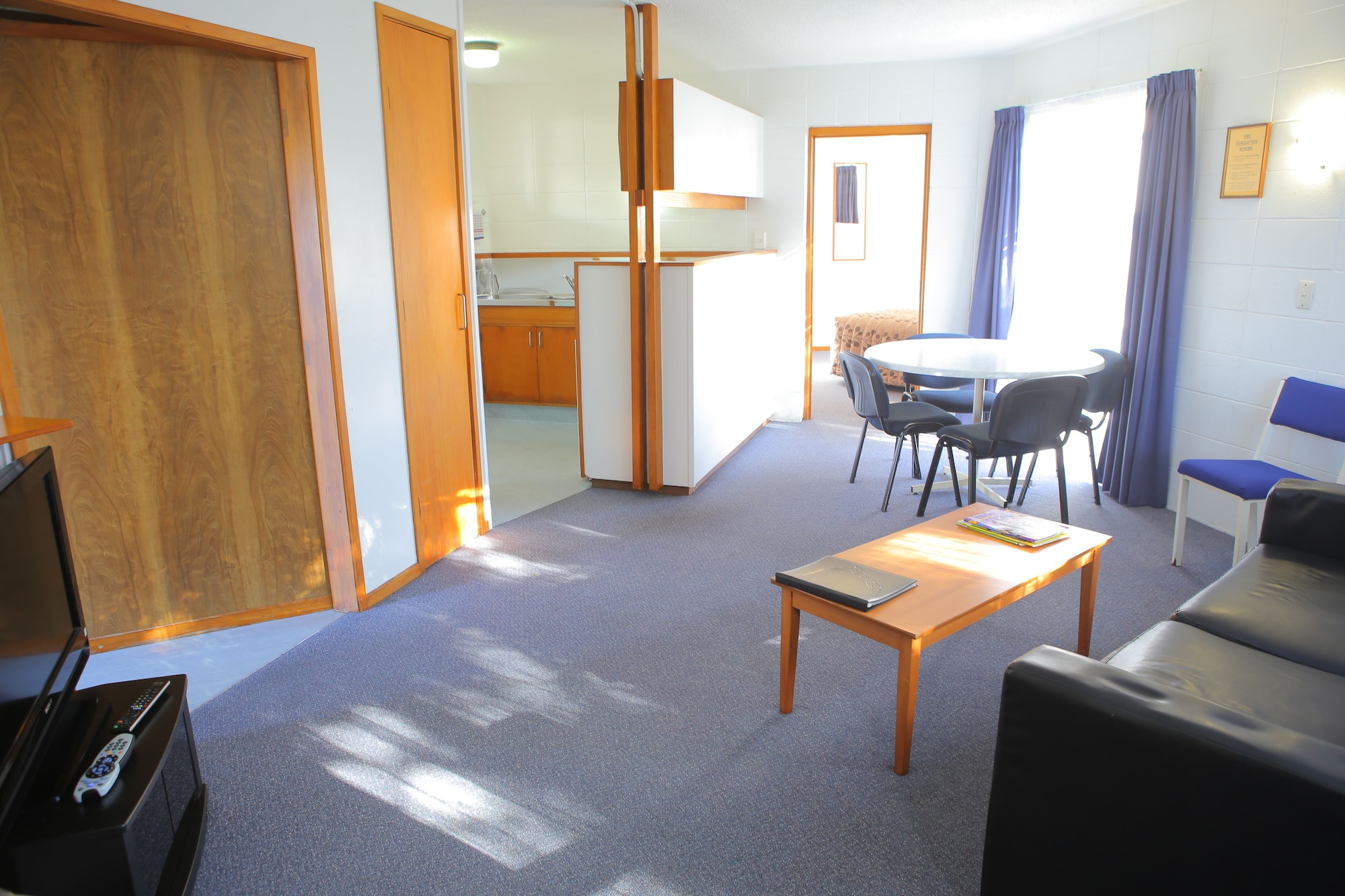 motel six