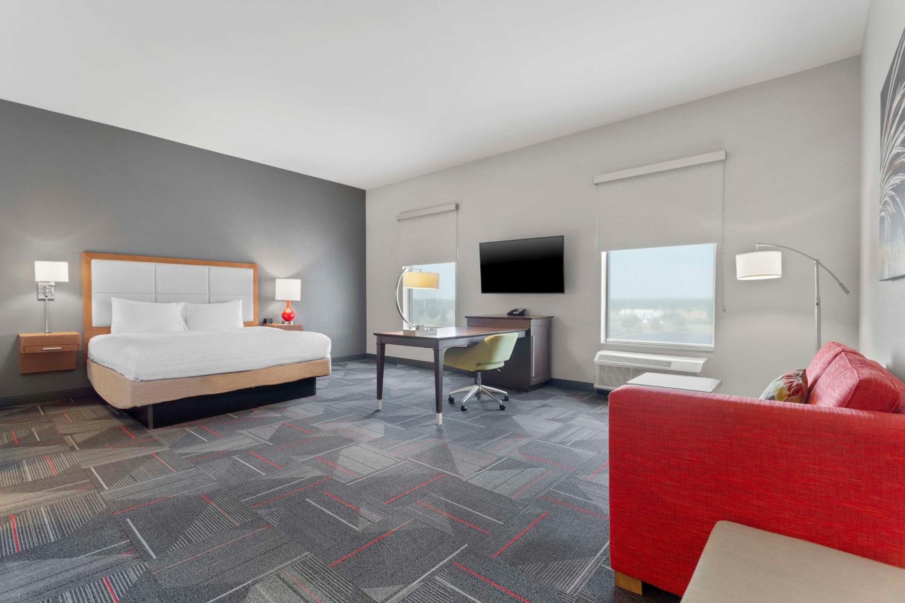 hampton inn and suites columbus scioto downs