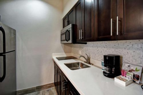 homewood suites by hilton dallas arlington south