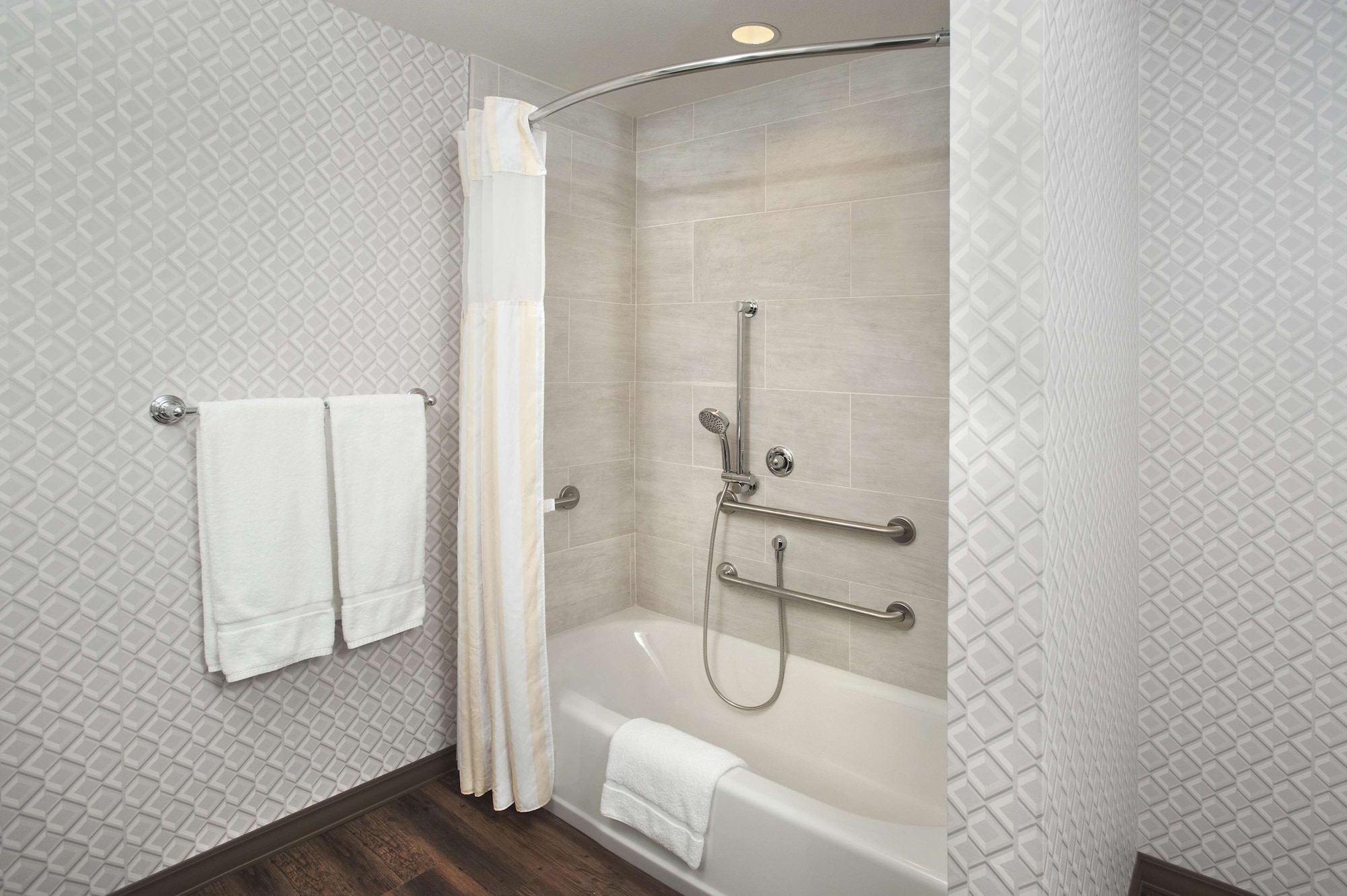 hilton garden inn burbank los angeles