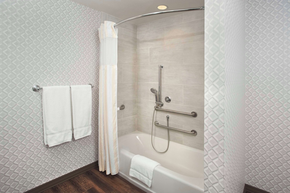 hilton garden inn burbank los angeles