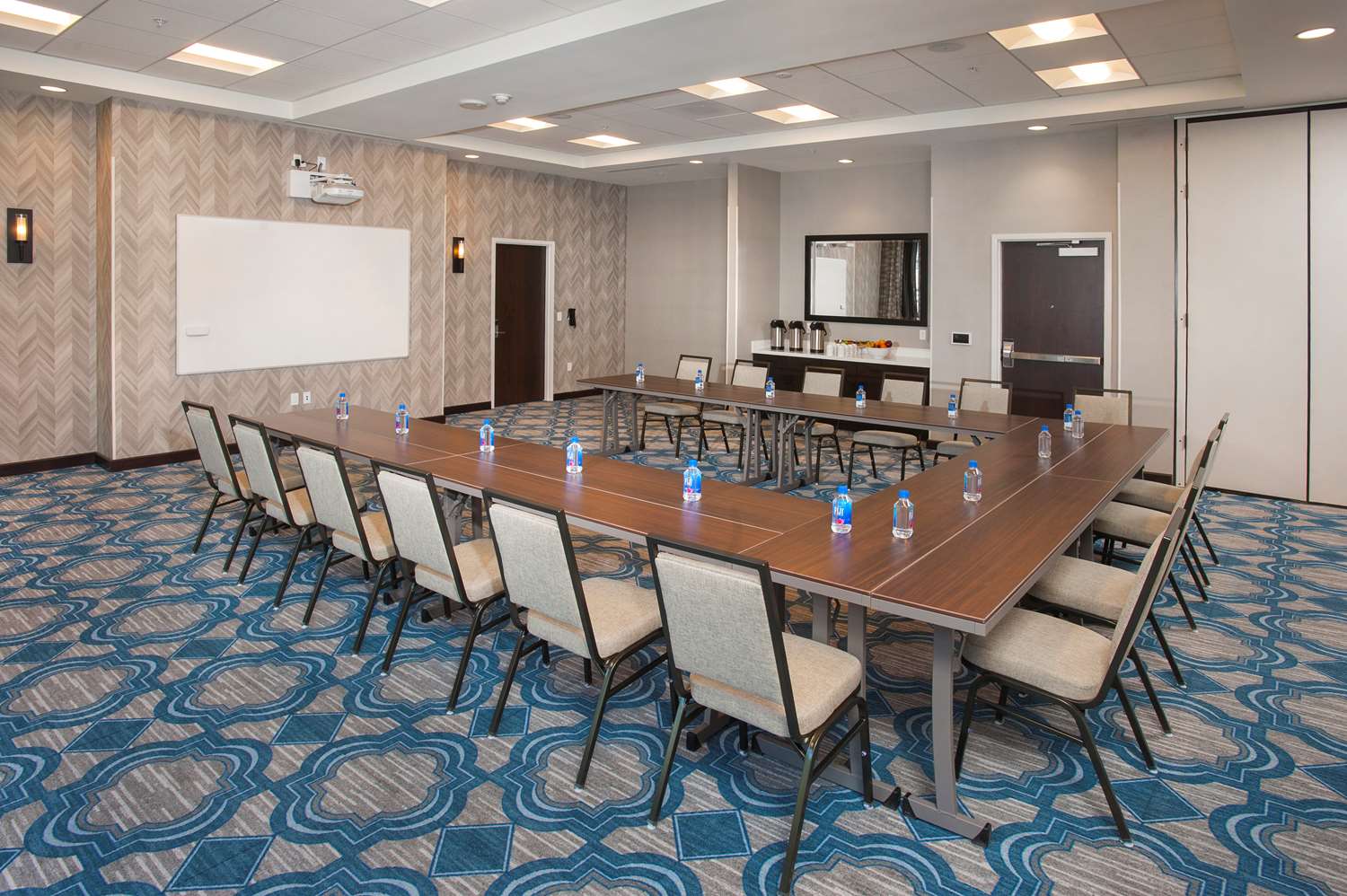 hilton garden inn burbank los angeles
