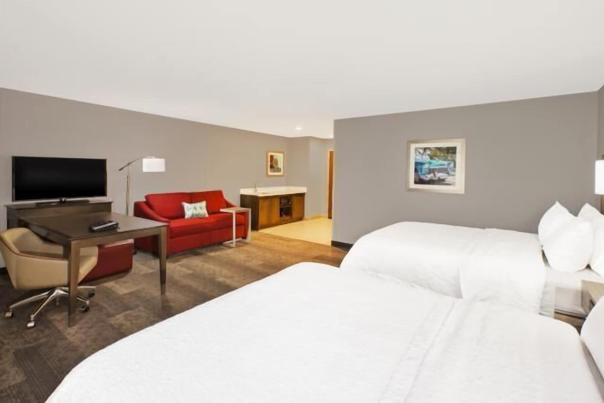 hampton inn by hilton detroit dearborn