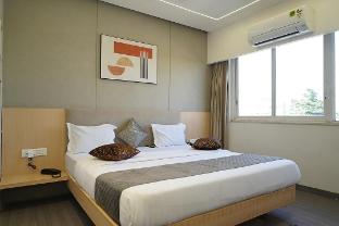 hotel bajaj residency