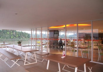 harris hotel samarinda