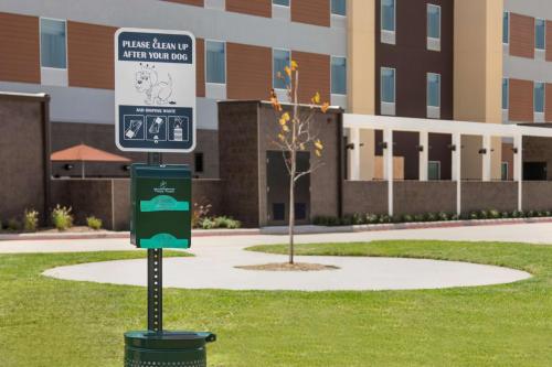 home2 suites by hilton houston stafford