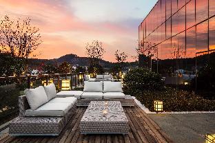 hilton ningbo dongqian lake