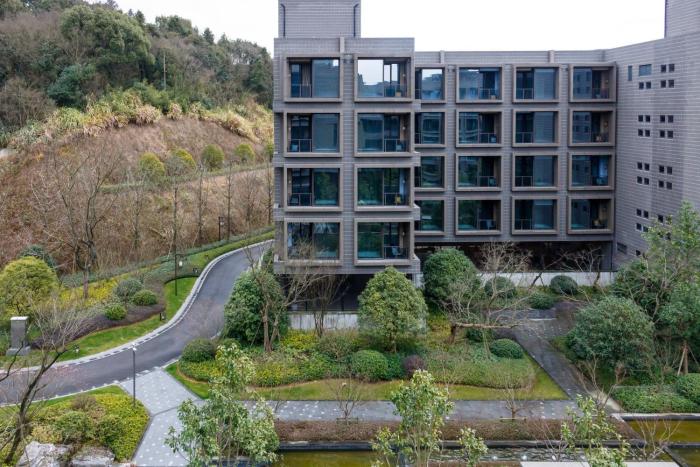 hilton ningbo dongqian lake