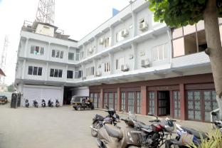 kalyan tourist home